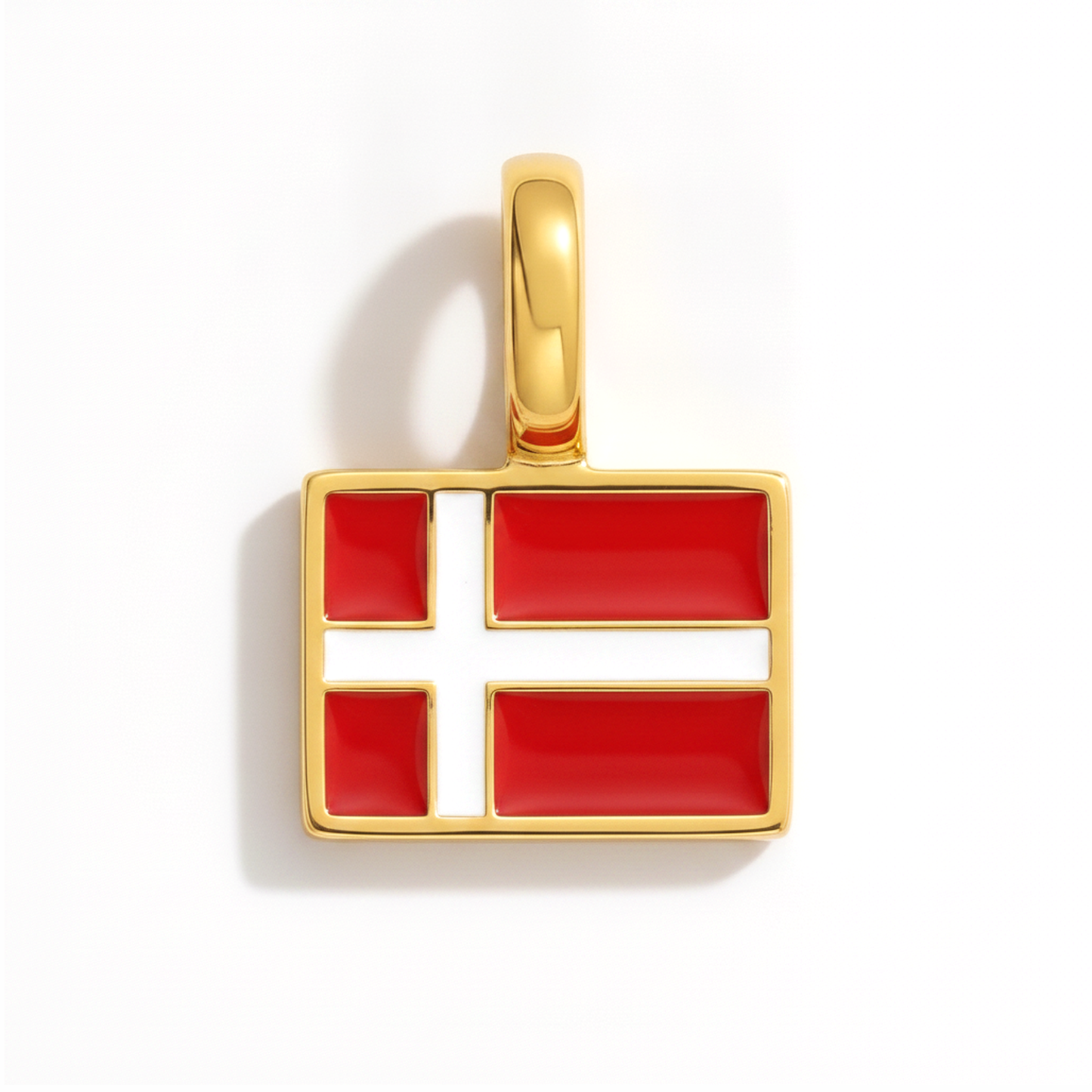 Charm denmark – square gold