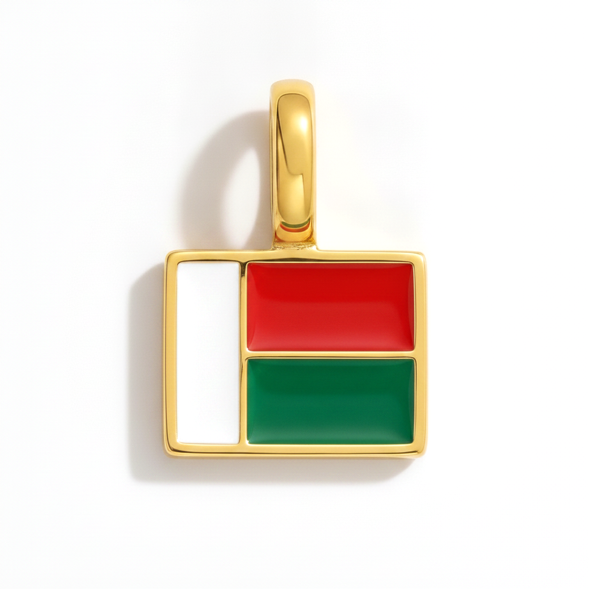 Charm madagascar – square gold