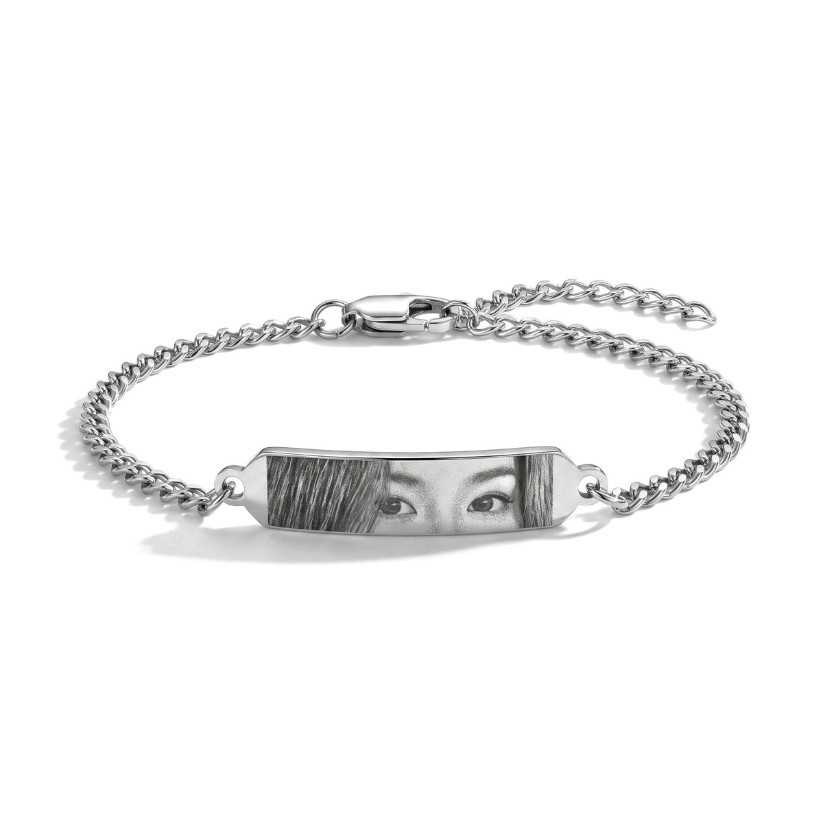 Eye Bracelet with Photo Engraving in silver – stainless steel bar bracelet with engraved eyes